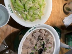 -费大厨辣椒炒肉(万家丽一店)