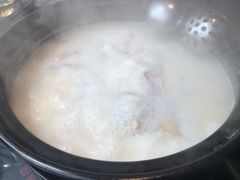 -大匠工房古船木艺术餐厅·猪肚鸡专门店(长白仙岛店)