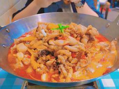 -昱龙大盆牛蛙馆(三兴街总店)