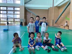 -呈康体育青少年篮球培训班(虹口店)