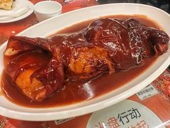 红烩整猪脸-玉华台饭庄(裕中西里小区店)