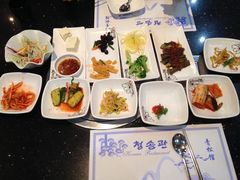 -青松馆韩国料理(香港中路佳世客店)