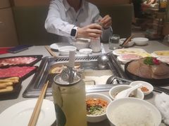 -海底捞火锅(新松江路店)