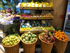 -蓝钻·国际美食海鲜自助百汇(西直门店)