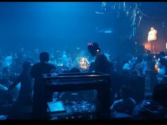 -CLUB OPUS欧贝斯酒吧(合肥店)
