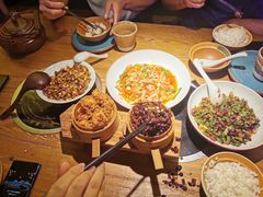 -吃饭皇帝大土家民族菜(正大广场店)