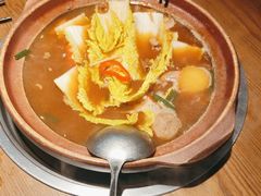 -蔡婶牛腩牛杂煲(长安万科店)