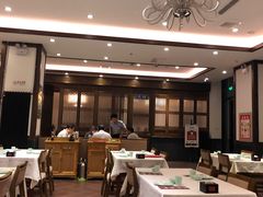 大堂-天和晟烤鸭店(玉泉西街店)