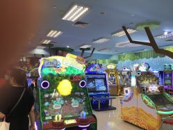 -莫莉幻想儿童乐园(武汉金银潭永旺店)