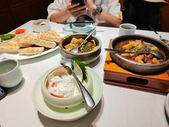 -江城小馆陕南妈妈菜·全球旅行餐厅(钟楼店)