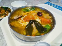 -红鼻子桂林米粉(金唐新光界店)