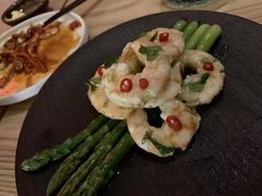 鲜虾芦笋-TRiO·三重奏