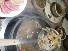 -蘑界·野生菌火锅(深业上城店)