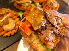 -HIGH FIVE哈福手工汉堡(桂林路店)