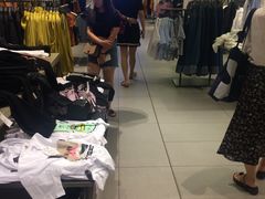 -ZARA(红谷滩万达店)