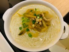榨菜肉丝米粉-大家乐(广州荔湾领展广场店)