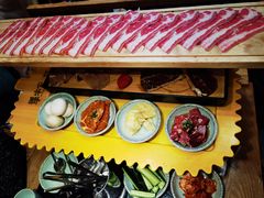 一米长盘牛五花-犟牛家·榴莲烤肉(五棵松店)