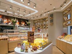 面包甜点陈列柜-好利来(四惠店)