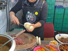 -清真马乐贝腊牛肉蛋黄菜夹馍(马蓉洒金桥店)