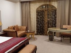 -青岛香根温泉酒店