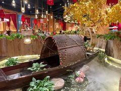 -老滇山寨•云南特色菜•地方菜•民族风情歌舞表演(金碧店)