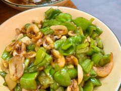 青椒白米虾-小鱼锅贴明光土菜