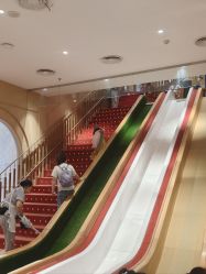 -奈尔宝·儿童乐园·亲子餐厅(前滩店)