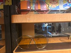-MUJOSH木九十眼镜(月星环球港B1店)