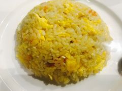 蔥香三文魚蒜蓉炒飯-银树楼(紫玉山庄东区店)