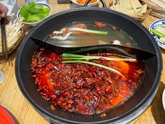 -袁山山重庆火锅(丈八北路店)