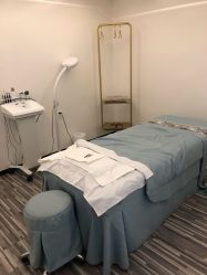 -AiCure 埃可儿·韩国医学皮肤管理