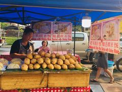 -芒果糯米饭摊子