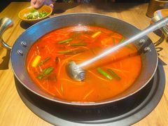 -贵厨酸汤牛肉(花果园国际中心店)