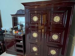 -深圳富苑皇冠假日套房酒店