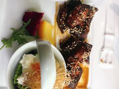 -穹六人间 people 6(岳阳路店)