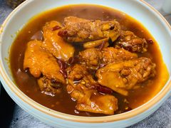 秘制翅中-佳佳麻辣烧菜馆