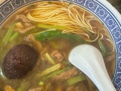 -沪西老弄堂面馆(定西路店)