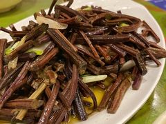 蕨菜-四姑娘山阿巴郎·藏式花园餐厅