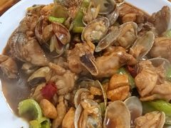蛤蜊鸡-满口香饭店