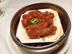 百合酱蒸凤爪-翡翠小城·海鲜豆捞·广式点心(老佛爷店)