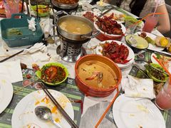 -金马门国际美食百汇(珞喻路店)