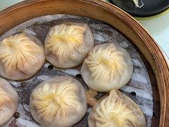 蟹黄汤包-食惠里小笼包面馆(越秀店)