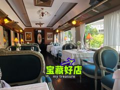 靠窗位-火车头法国西餐厅