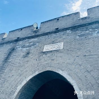 趁国庆,带孩子们来参观,疫情期间没有讲解,我这讲的口