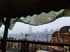 -冰冰龙虾·江湖菜·花园江景餐厅