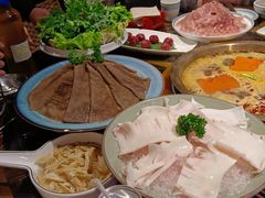 -小天鹅火锅·一线江景洪鼎旗舰店(洪崖洞店)