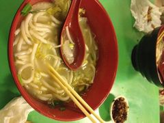 沙煲粉-明记砂煲美食(人民北路四十号大院店)