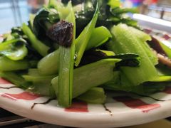 -天天向上素食餐厅(五台山店)