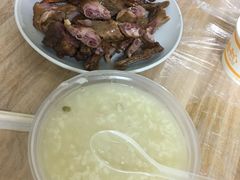 -蓝精灵饺子店