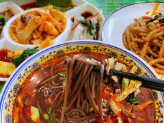 哨子面-令氏家外家周秦食府(高新店)